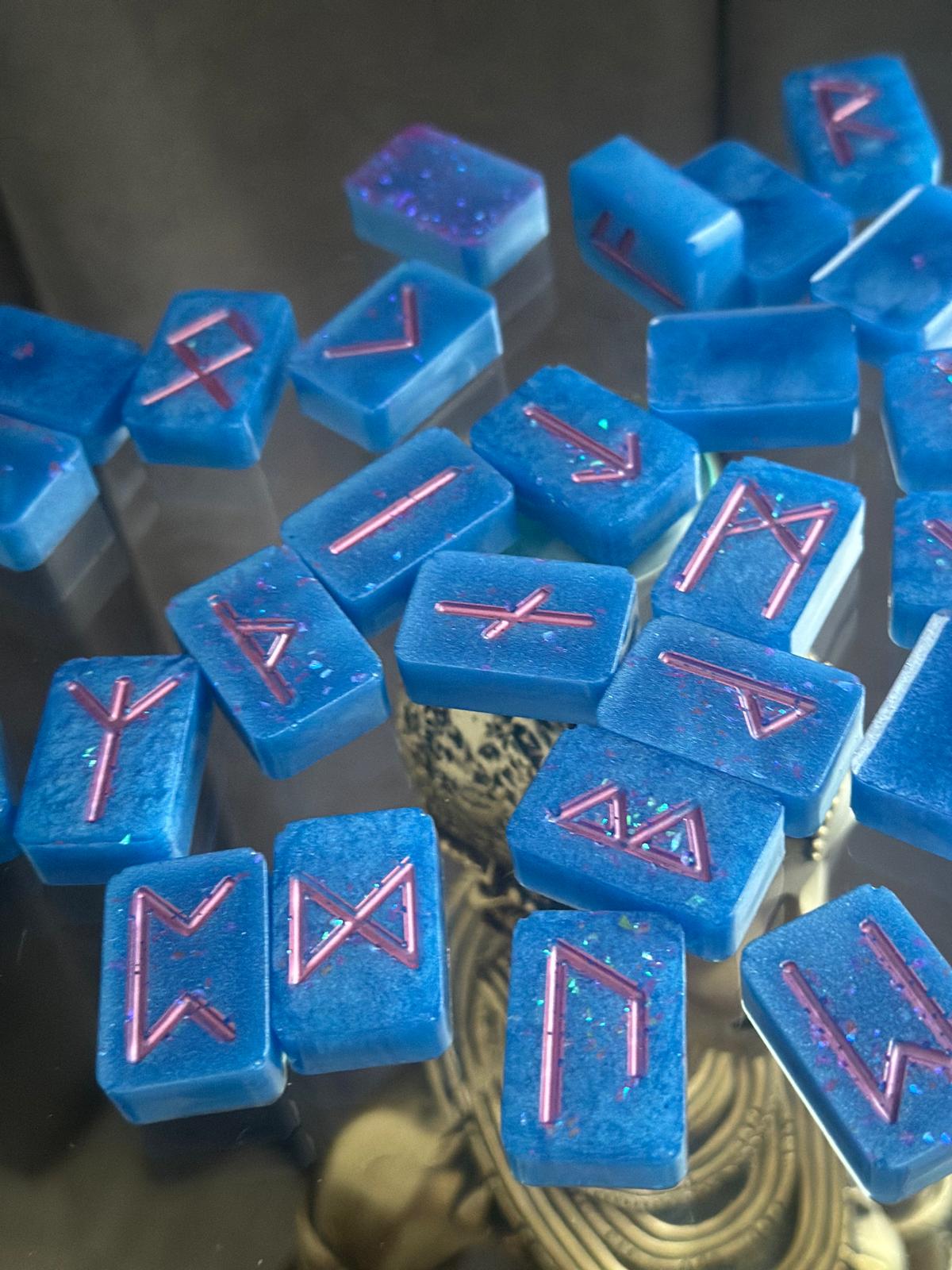 Runik Kehanet Taşları 24 Adet Viking Rune Seti|Kadim Semboller ile Fal, Meditasyon ve Ritüel