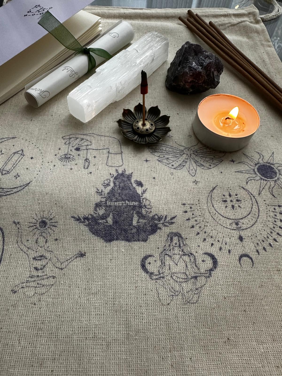 Meditasyon Ritüel Seti |Ametist & Selenit Taşı, Sandal Tütsü, Meditasyon Defteri, Koleksiyon Çantası