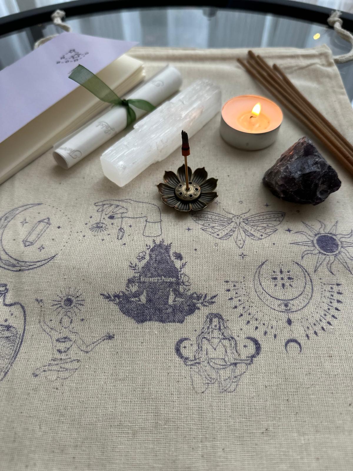 Meditasyon Ritüel Seti |Ametist & Selenit Taşı, Sandal Tütsü, Meditasyon Defteri, Koleksiyon Çantası