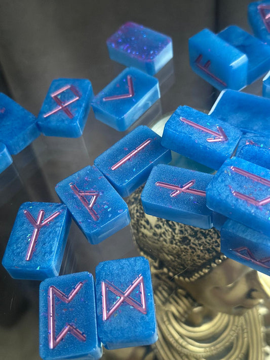 Runik Kehanet Taşları 24 Adet Viking Rune Seti|Kadim Semboller ile Fal, Meditasyon ve Ritüel