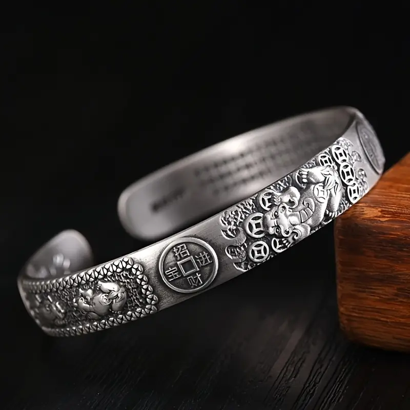 Kalp Sutrası Erkek Bilekliği – Şans, Koruma ve Ruhsal Denge Sembolü Çinko Alaşımlı Takı