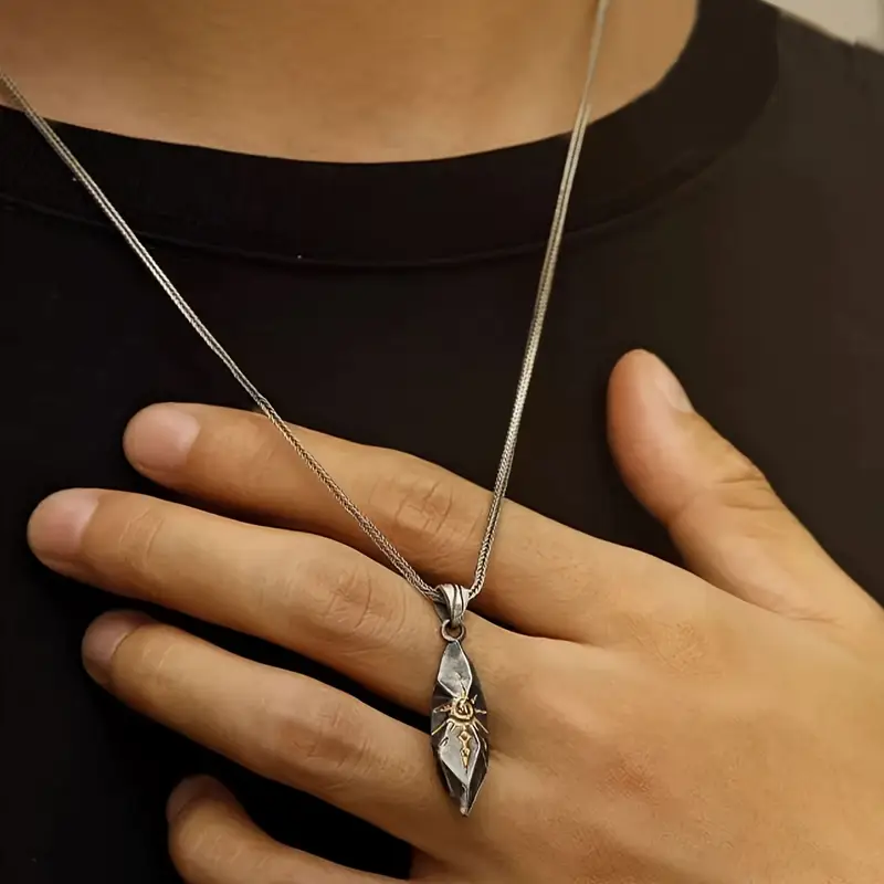 Kristal Işık Sembolü Kolye – Paslanmaz Çelik ve Altın Detaylı Spiritüel Enerji Takısı